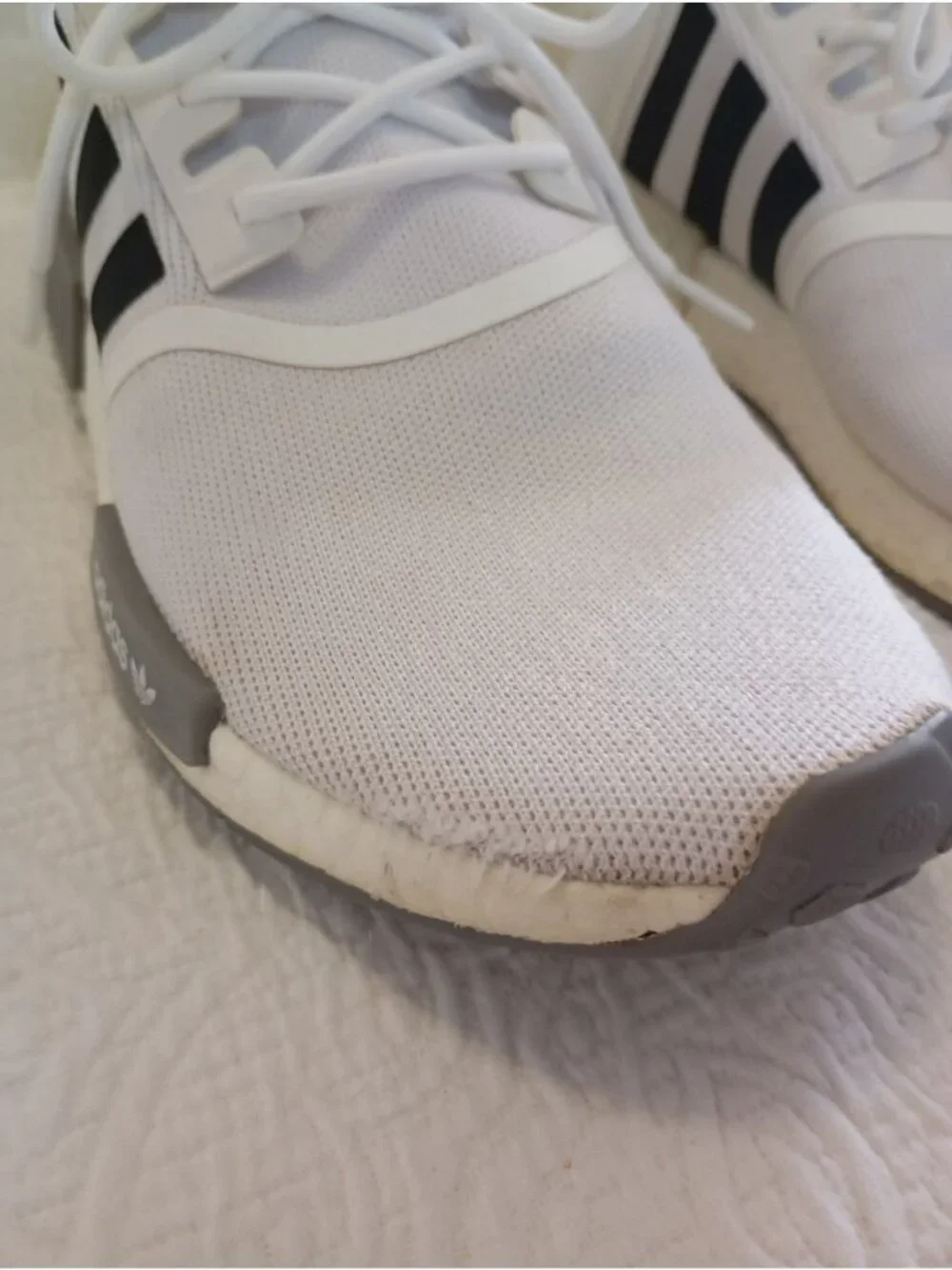 Adidas NMD_R1 White & Black Mens Sneakers Size 11 Mesh Upper Boost Midsole